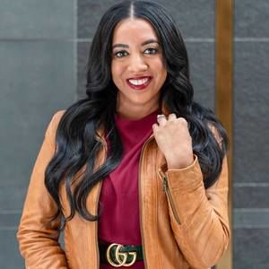 Meet your Posher, Candace